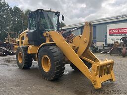Caterpillar 930M