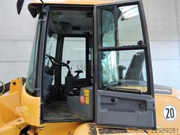 VOLVO L35G + Fork
