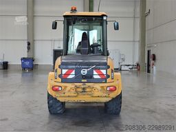 VOLVO L35G + Fork