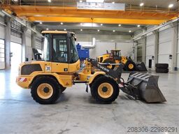 VOLVO L35G + Fork
