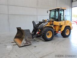 VOLVO L35G + Fork