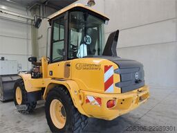 VOLVO L35G + Fork