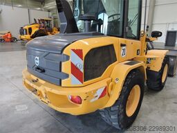 VOLVO L35G + Fork