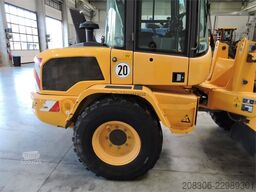 VOLVO L35G + Fork