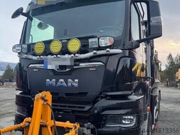 MAN TGS 28.510 6x4 snow plow tipper truck – underbody
