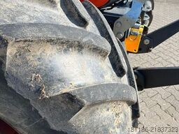 Kubota M7153