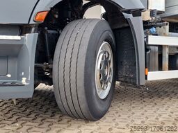 MERCEDES-BENZ Actros 2545 /für Tierkadaver / mit Waage