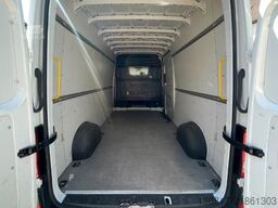 VOLKSWAGEN Crafter Kasten 35 L4H3 Hochdach KAM Navi Klima