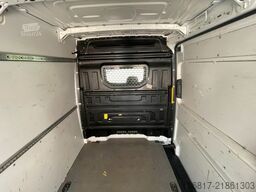 VOLKSWAGEN Crafter Kasten 35 L4H3 Hochdach KAM Navi Klima