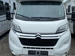 ADRIA CORAL 670 DL ALL-IN Solar,, nur 9900 Km