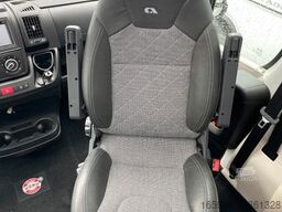 ADRIA CORAL 670 DL ALL-IN Solar,, nur 9900 Km