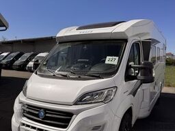 KNAUS Sky TI 700 MEG Silver Selection