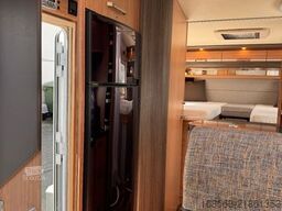 KNAUS Sky TI 700 MEG Silver Selection