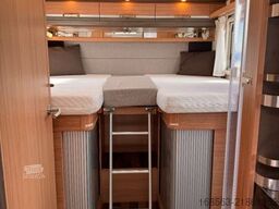 KNAUS Sky TI 700 MEG Silver Selection