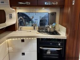 CARTHAGO liner-for-two I 53 Fahrradbühne Vollluftfederung