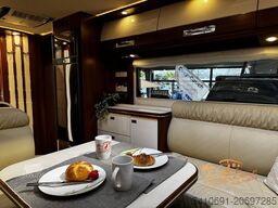 CARTHAGO liner-for-two I 53 Fahrradbühne Vollluftfederung