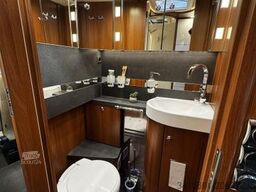 CARTHAGO liner-for-two I 53 Fahrradbühne Vollluftfederung