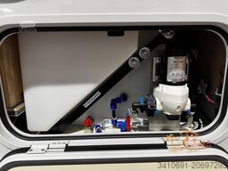 EURAMOBIL Integra Line 720 EF RFK Alde Luftfahrwerk