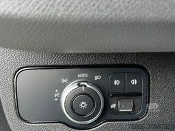 MERCEDES-BENZ Sprinter 314 AUTOMATIK NAVI TOTWINKEL KAMERA LED