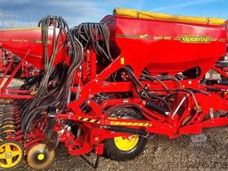 Väderstad Spirit 400 C mit BioDrill