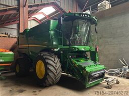John Deere S790i 4WD