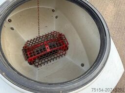 Pöttinger Terradisc 6001T mit APV Streuer