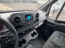 Mercedes-Benz Sprinter 315 AG Pritsche RWD AHK TEMPOMAT MBux
