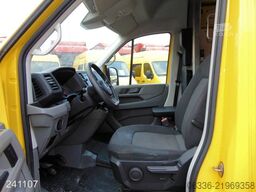 VOLKSWAGEN Crafter 2.0 TDI -KLIMA-REGALEINBAU-