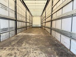 SCHMITZ CARGOBULL 3Achs Mega Varios Liftaxle SAF Hubdach verzinkt