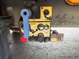 SCHMITZ CARGOBULL 3Achs Mega Varios Liftaxle SAF Hubdach verzinkt