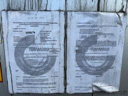 SCHMITZ CARGOBULL 3Achs Mega Varios Liftaxle SAF Hubdach verzinkt