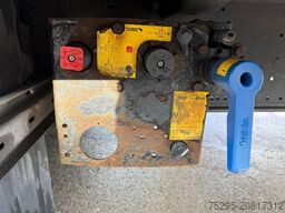 SCHMITZ CARGOBULL 3Achs MEGA SpeedCurtain Getränke DB9.5 Liftaxle