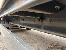 KRONE 3Achs MEGA Staplerhalter Liftachse SAF TÜV05/26