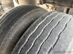 SCHMITZ CARGOBULL 2Achs Jumbo MEGA BDF Lafette untergekuppelt SAF