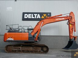 Hitachi ZX300LC-6