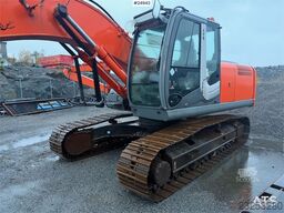Hitachi ZX210LC-3 Tracked excavator – 6,060 hours