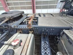 MERCEDES-BENZ 1848 Actros