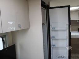 Bürstner Lineo T 690 G