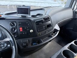 Mercedes-Benz Atego 1021 4x2 Kühlkoffer+HB / Swiss-Vehicle