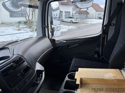 Mercedes-Benz Atego 1021 4x2 Kühlkoffer+HB / Swiss-Vehicle