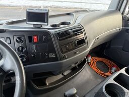 Mercedes-Benz Atego 1022 4x2 Kühlkoffer+HB / Swiss-Vehicle