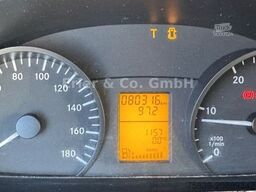 MERCEDES-BENZ Sprinter II 513, Koffer, LBW, 3 Sitze, 80