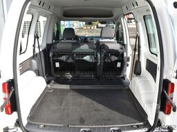 VOLKSWAGEN Caddy 1.6 D AHK 5-Sitze Automatik