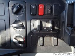 MERCEDES-BENZ 1833 , 4x4 ,Kran Hiab 166 Funk , Singlebereifung