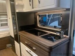 HOBBY Excellent Edition 490 KMF Modell 2026 / 1800 kg