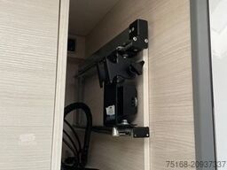 CHALLENGER Mageo 270 Automatische SAT / Dieselheizung / Sol