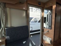 WEINSBERG CaraCore 700 MEG Light Ehemaliger Mietwagen