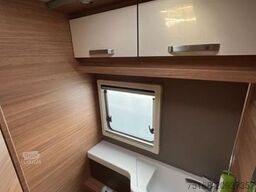 WEINSBERG CaraCore 700 MEG Light Ehemaliger Mietwagen