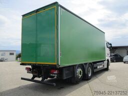 MAN TGX 26.440, Getränkeaufbau mit Schiebeplane