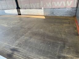 MERCEDES-BENZ Atego 818